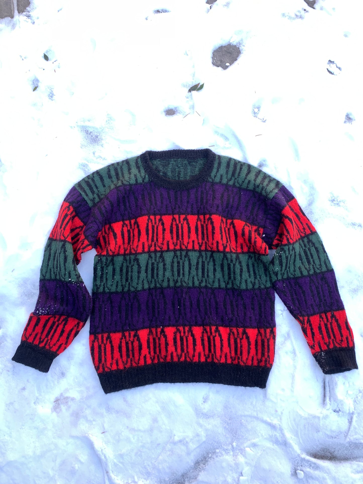 Knitted Japanese Sweater - Christmas Pop