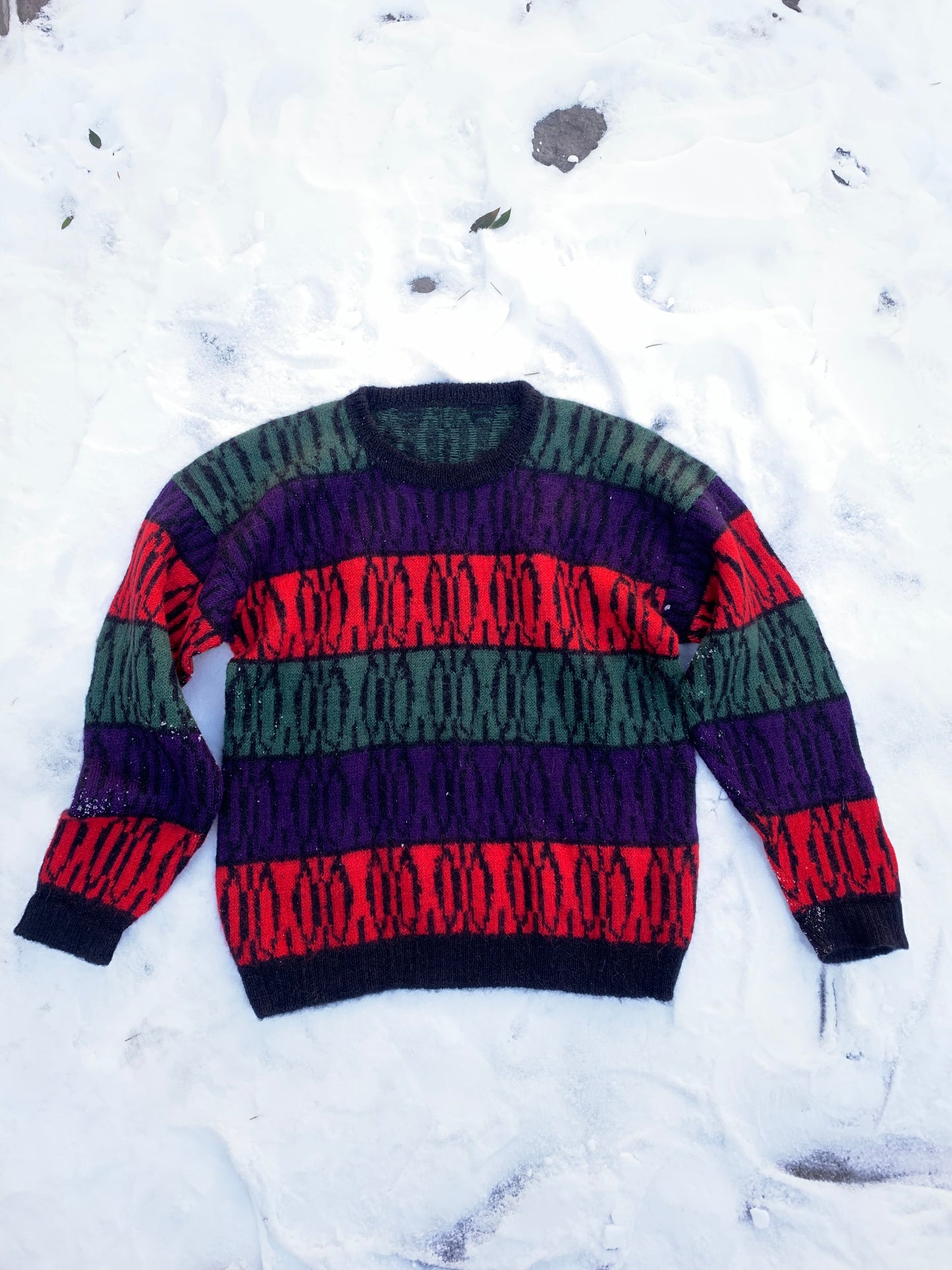 Knitted Japanese Sweater - Christmas Pop